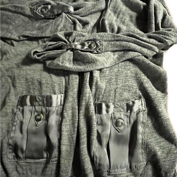 H‎ & M green lightweight cardigan size small - Picture 2 of 6